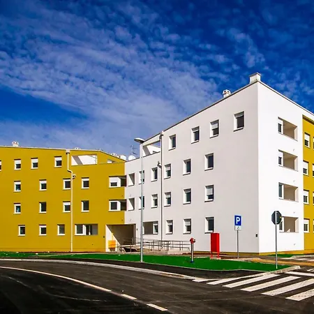 App Luka Appartement *